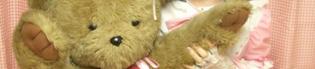 sweet pink rolita with teddy bear (1)